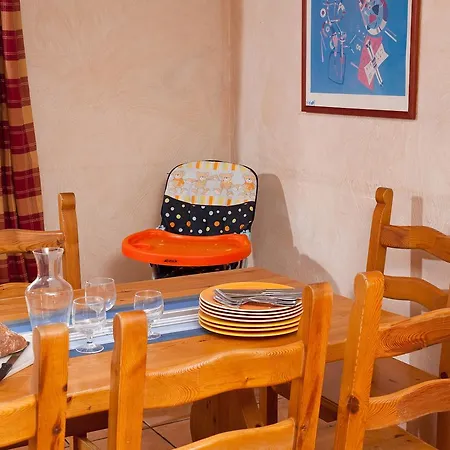 Madame Les Des Alpages