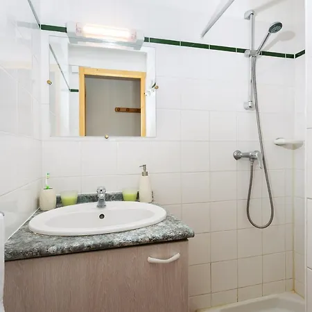 Alpehytte Madame Les Des Alpages