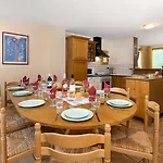Madame Les Des Alpages Chalet *